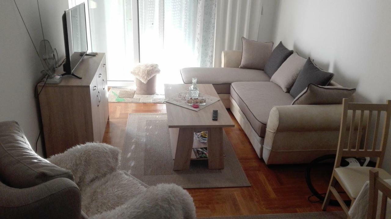 Apartment Danijela Bar Dış mekan fotoğraf